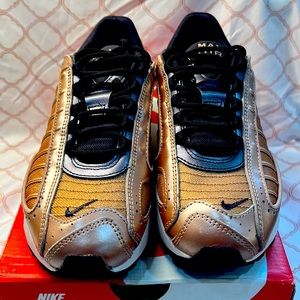 Nike Air Max Tailwind IV women 8 Holiday Sparkle